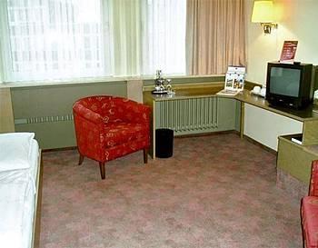 Hotel Boulevard Berlijn Buitenkant foto